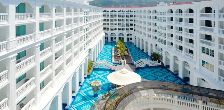 why-patong-beach-is-the-ultimate-phuket-getaway-h1-01-2